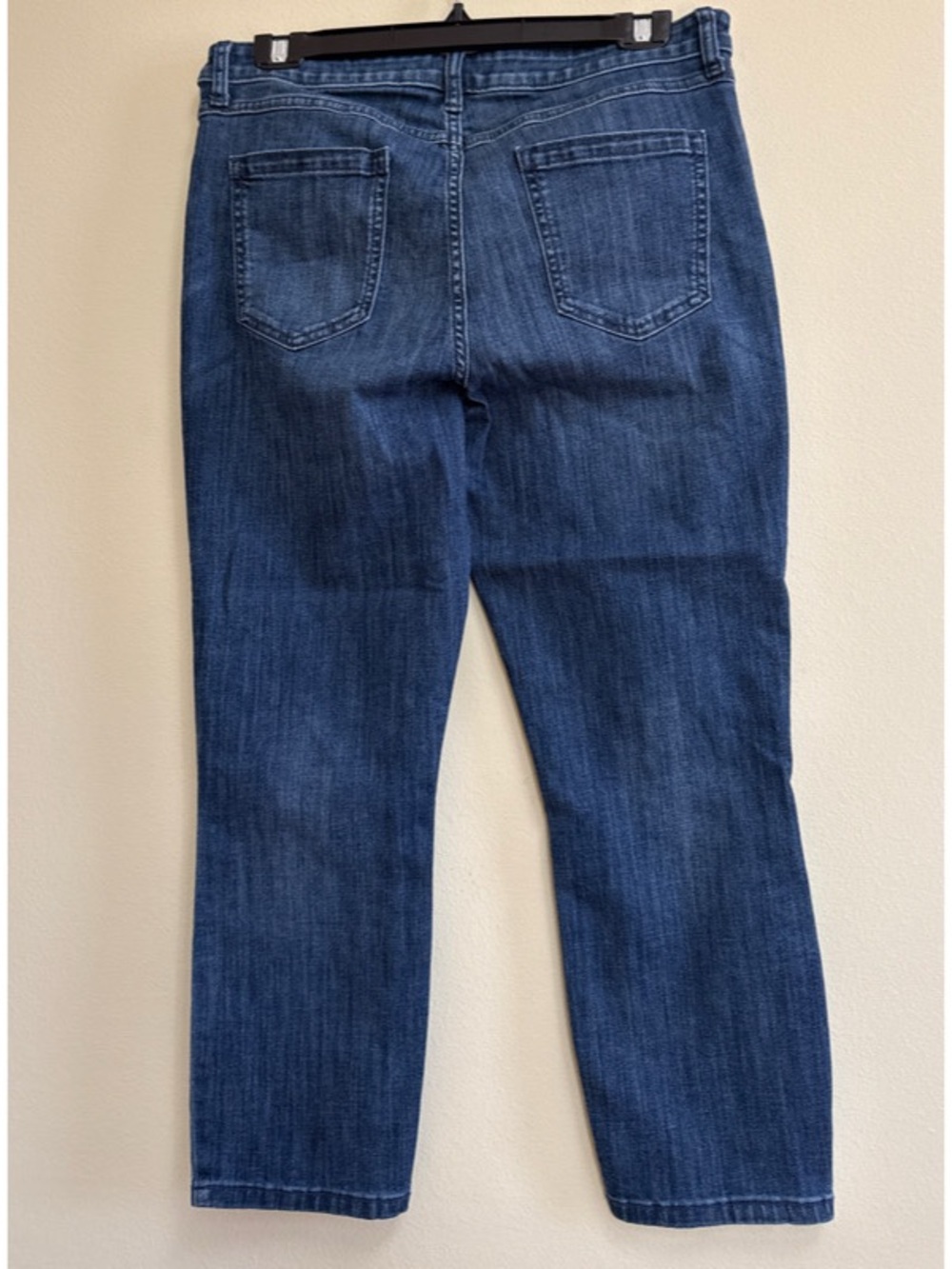 Skinny Capri Jeans - Picture 5 of 6